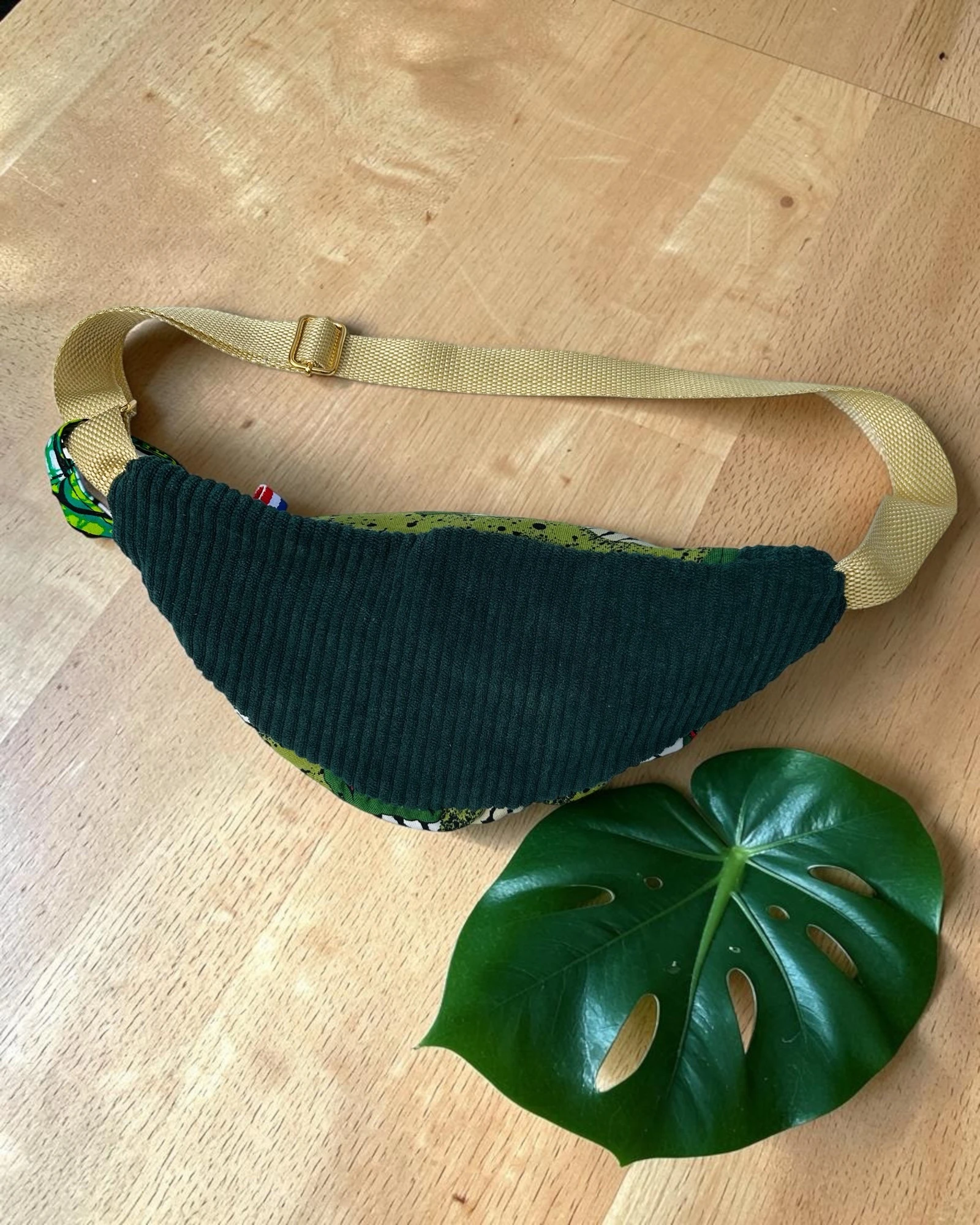 Bolsa de cintura infantil dinossauros – photo 4